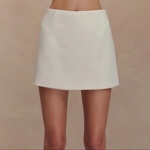 MESHKI Alix Suiting Mini Skort - Ivory (medium)